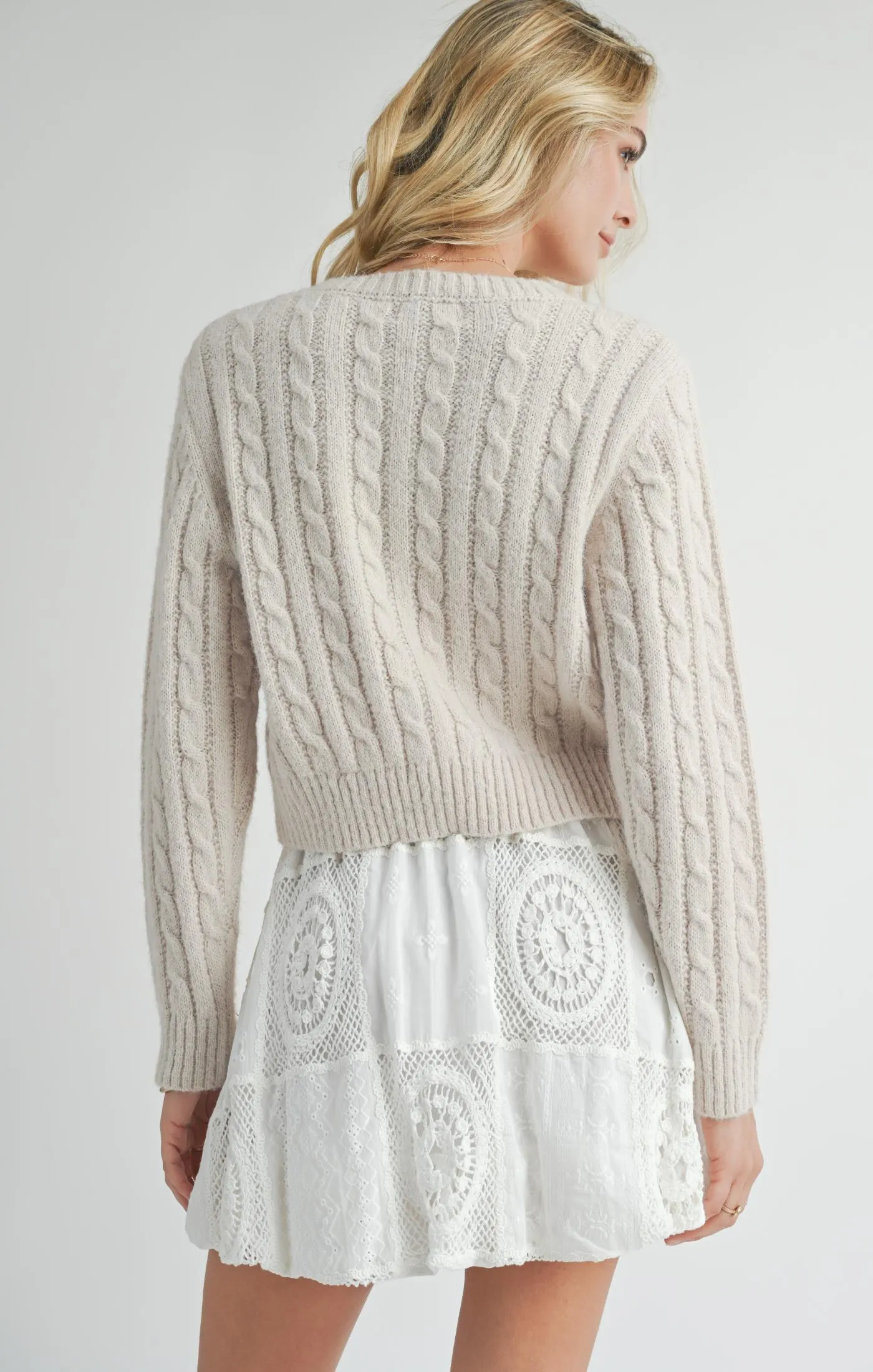 Lulu Embroidered Daisy Sweater